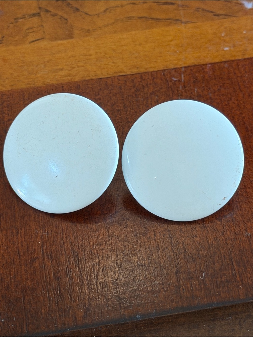 Vintage White Metal Button Disc Stud Earrings 1980’s